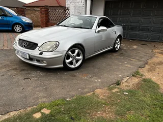 2004 Mercedes-Benz SLK-Class Hatchback