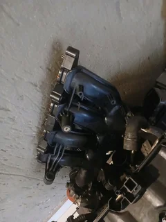 Mercedes benz 203 complete engine (c200/c180) for sale.