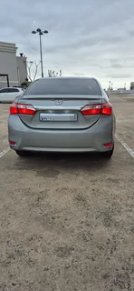 2015 Toyota Corolla Prestige. 1.6