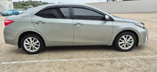 2015 Toyota Corolla Prestige. 1.6