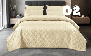 Stunning Queen Size, 5 Piece Quilt Set