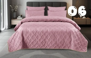 Embossed, Queen Sized Quilt Sets