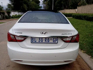 2011 Hyundai Sonata Sedan