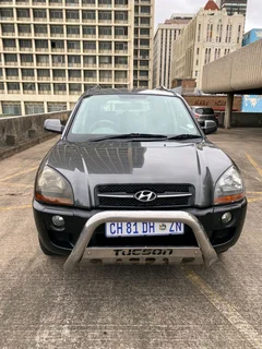 2009 Hyundai Tucson 2.0l full house