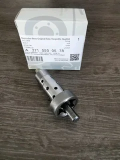 Oil pumps &#43; solenoid cam bolts &#43; cam gears &#43; chain kits for Mercedes