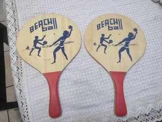 2 x brand new Beach Ball Wooden Paddle Racquet Ball Hawaii Sport