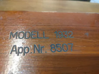 1932&#39;s antique Swiss Army Telephone.