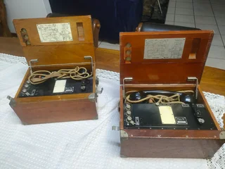 1932&#39;s Vintage Swiss Army Telephone.