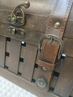 Vintage Chic solid Wooden Pirate Storage Box Case Holder Vintage Treasure Chest.