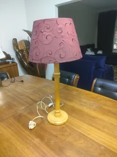 70 cm pine wood table lamp