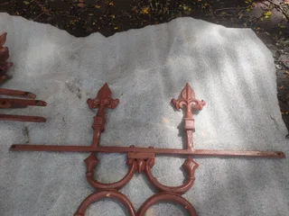 6 x antique Balustrade fence balcony iron rust grate.