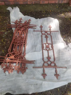 6 x antique Balustrade fence balcony iron rust grate.