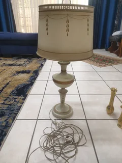 Antique victorian table lamp 70 CM