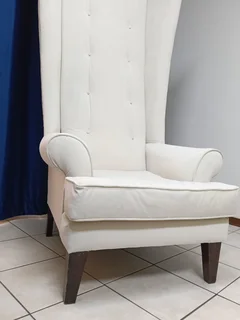 Huge throne seat for sale