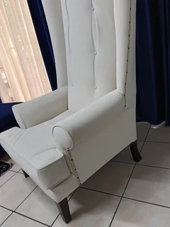 Huge throne seat for sale
