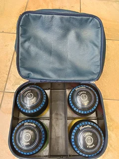 Henselite Vintage Lawn Bowls for sale.Heavy weight Model size 4.