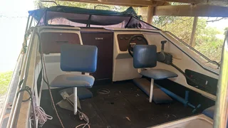 Baronet 18.6 foot boat