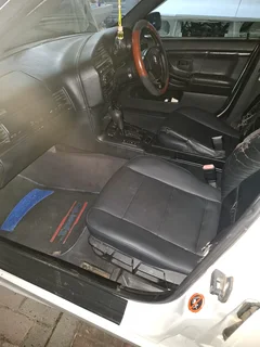 1999 BMW E36 318is Automatic