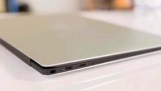 Dell XPS13 9370 i7 UHD Touch Screen 16gb ram