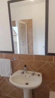 Room to rent in fourway