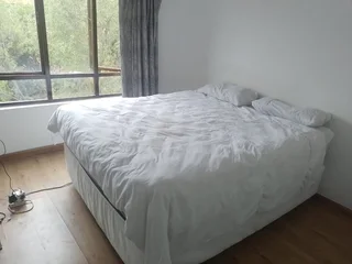 Room to rent in fourway