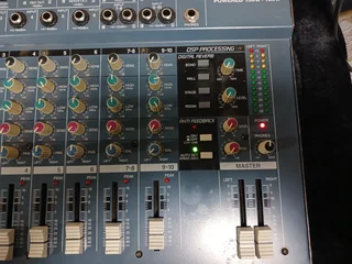 Roland CPM-300 Keyboard Amp / Personal PA - 150W Stereo - Excellent Condition