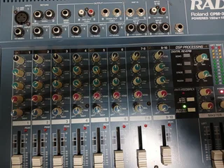 Roland CPM-300 Keyboard Amp / Personal PA - 150W Stereo - Excellent Condition