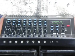 Dynacord ES 820 260 watts RMS Stereo Power Mixer &amp; Digital Delay PA System