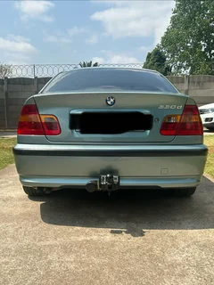 2003 BMW 330d (E46)