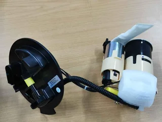 Mercedes Benz W205 Brandnew Fuel Pump