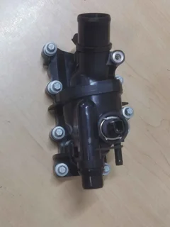 Mercedes Benz A200 M282 ENGINE THERMOSTAT.