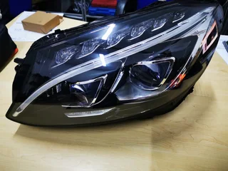 Mercedes Benz W205 Clean Double Xenon Headlights