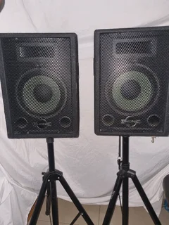 Phonic Sem 710 Speakers Pair With Stands