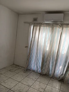 Place to rent in Merebank