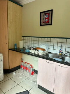 Kitchen cabinets, granite tops &amp; appliances