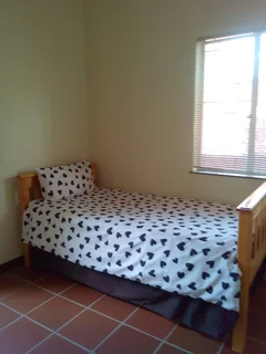 Bachelor Cottage in Vorna Valley