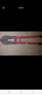 Large 24inch bolt croppers in excellent sharp condition