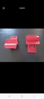 Lots of strong holding plastic spring clips .Very suitable for various uses such as woodworking