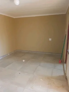ROOMS TO RENT IMMEDIATELY IN SOWETO