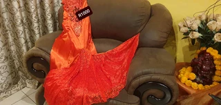 Pre loved Eastern Wear garments and Jewelry for Sale