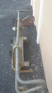 Fully galvanised land rover defender or series vehicles bull bar with winch attchment plate