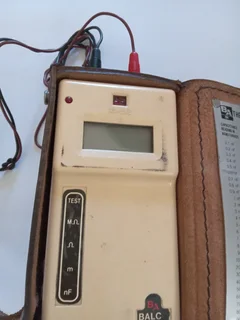 Balco Digital insulation, capacitance, continuity and distance meter with original test leads