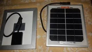 Selection of 9 SMALL hobby style solar panels all in good condition see advery for details