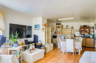 Guest House for sale