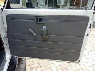 2006 Land Cruiser 70 4.2D for sale at East Toyota Eshowe contact Koks for more info.