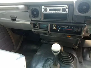 2006 Land Cruiser 70 4.2D for sale at East Toyota Eshowe contact Koks for more info.