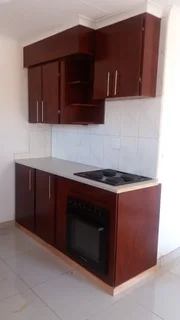 2 Bedroom house available for rental from 01/12/2025 at Rosslyn Gardens