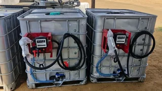 1000L Diesel bowser ( new pump)