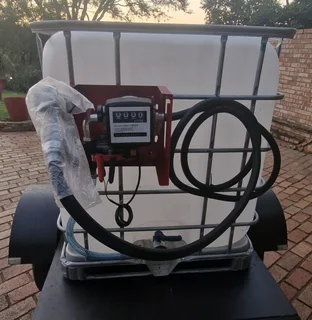 1000L DIESEL BOWSER ON TRAILER