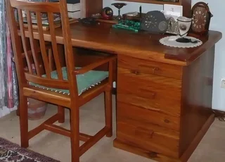 Railwood Riempie Chair